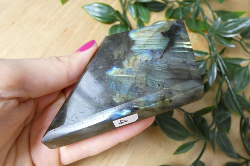 DIAMANTE IN LABRADORITE 4