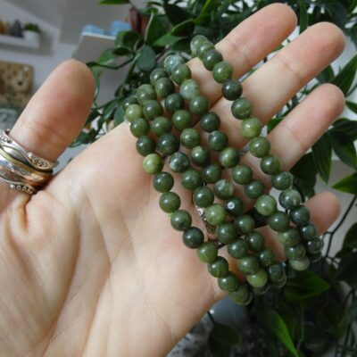 BRACCIALE IN GIADA NEFRITE