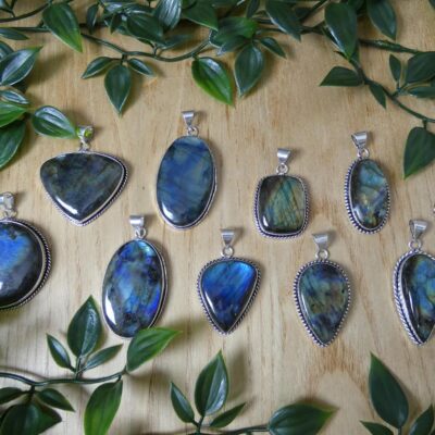 CIONDOLO IN LABRADORITE