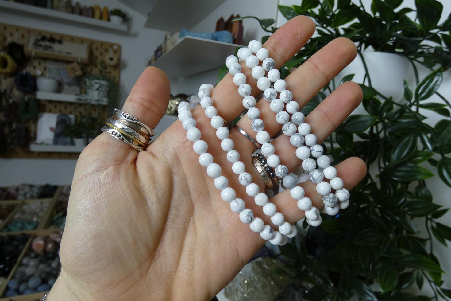 BRACCIALE IN HOWLITE 0