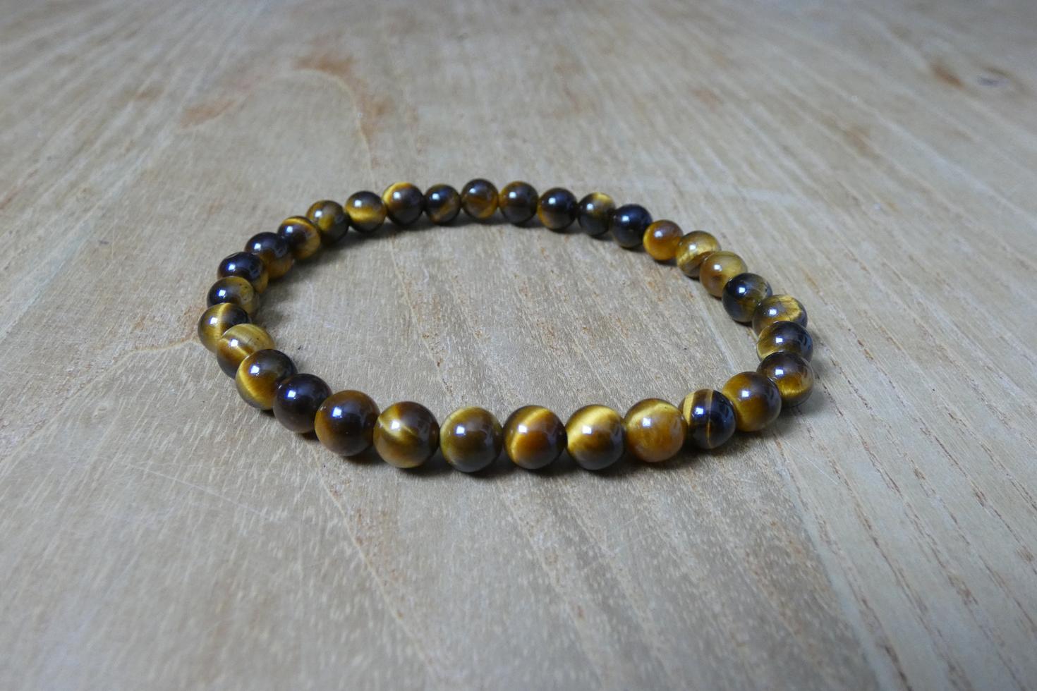 BRACCIALE IN OCCHIO DI TIGRE 1