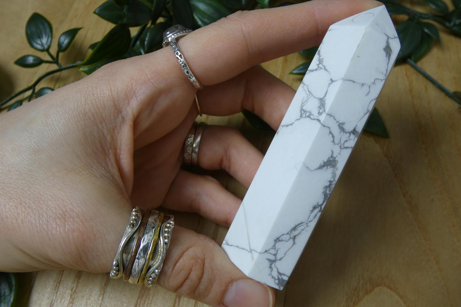 TORRE IN HOWLITE 4