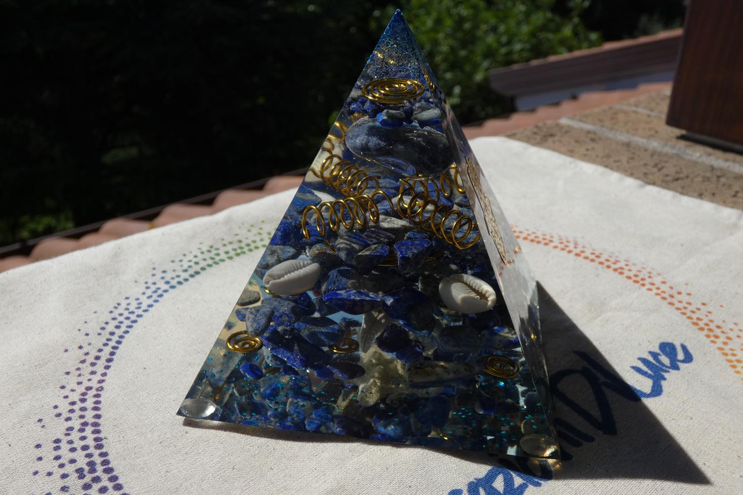 PIRAMIDE ORGONICA GRANDE 5 0