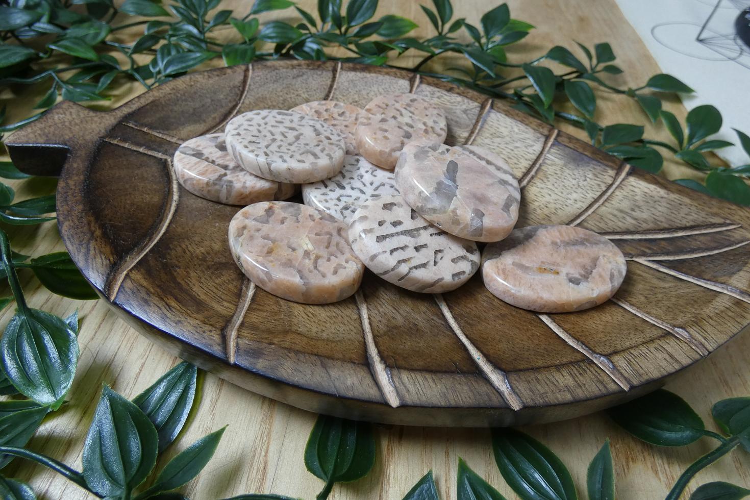 PALMSTONE IN PIETRA DI LUNA
