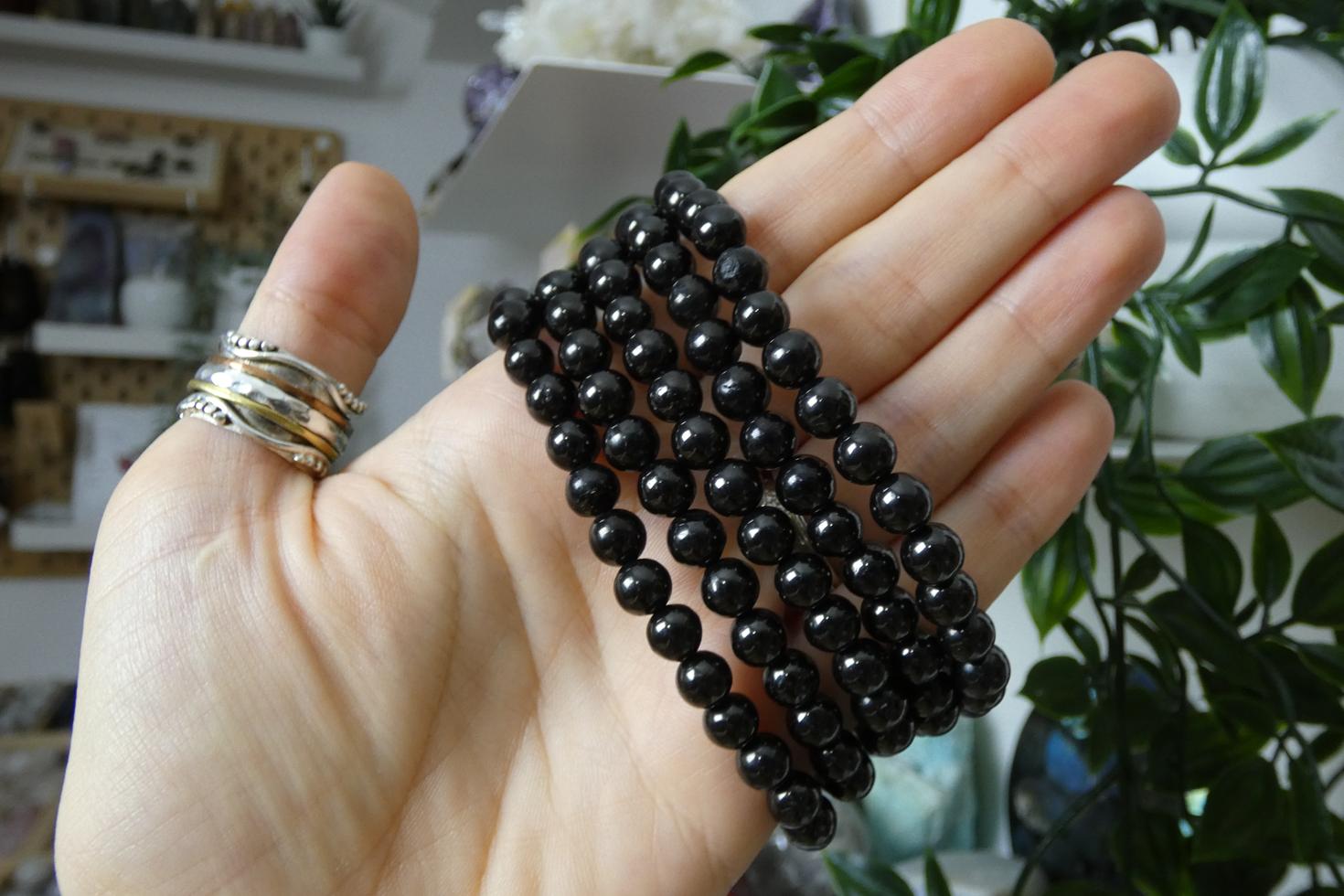 BRACCIALE IN JET O GIAIETTO